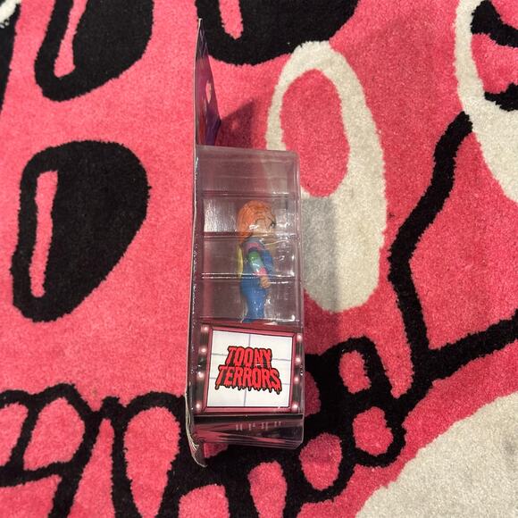 NECA Toony Terrors: Chucky & Tiffany – Child’s Play Action Figures – Sealed - Picture 4 of 4
